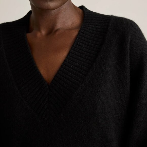 NWT Quince Mongolian Cashmere Oversized V-Neck Sweater Size XL - Picture 3 of 6